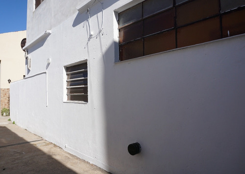 Imagen 8 de 12 de Ph De 2 1/2 Ambientes Con Posibilidad De 3 Recién Pintado