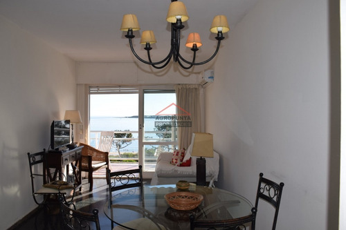 Apartamento En Mansa, 1 Dormitorios *- Ref: 4771
