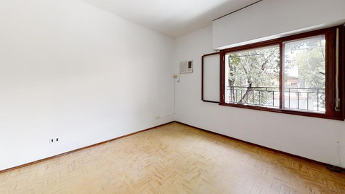 Imagen 11 de 28 de Cómodo Ph Con Terraza En Zona Residencial Del Barrio De Barracas