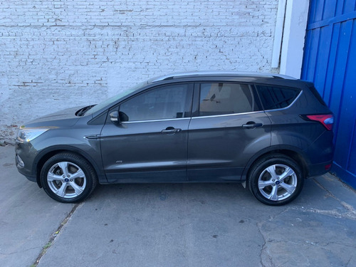 Ford Kuga 2.0 Titanium