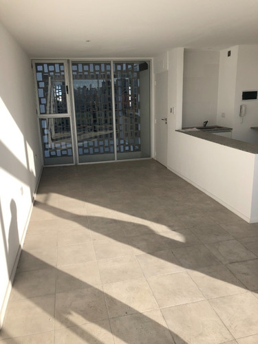 Imagen 5 de 18 de Duplex De 2 Dormitorios En Calle 65 Entre 6 Y 7
