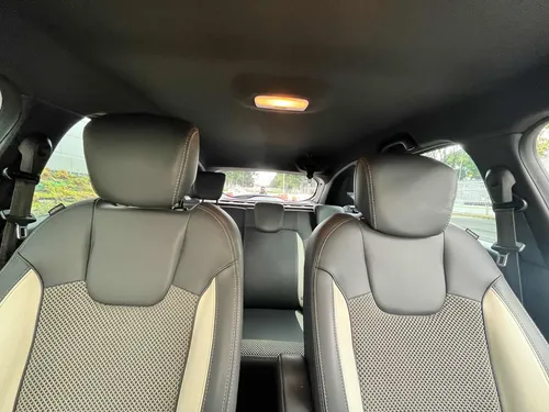 Renault Captur 2.0 Intens Automática