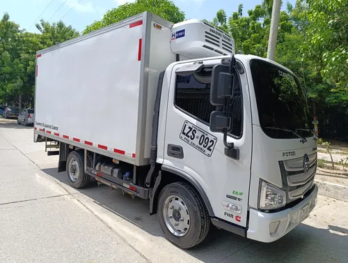 Camión Foton Con Furgón Refrigerado. Foton 3.1 Ton