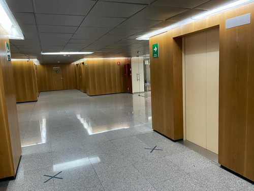Renta Consultorio U Oficina, Bosques De Las Lomas