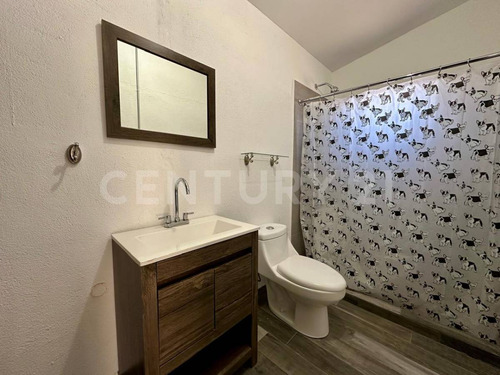 Casa De Campo En Venta Fracc Los Lirios, Majalca Chihuahua