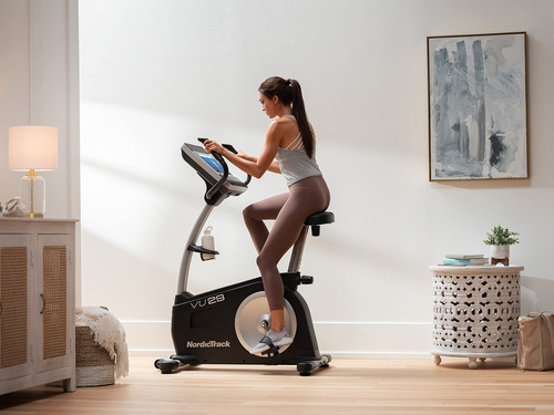 Bicicleta Estática Con Pantalla Táctil Hd Y Membresía Ifit P