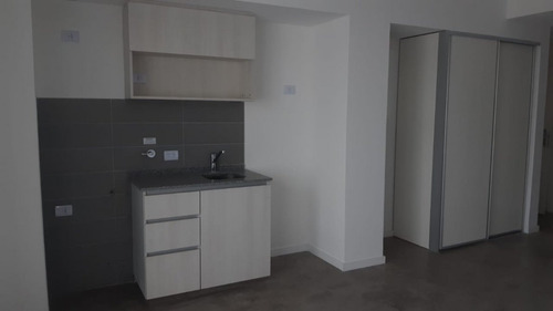 Imagen 6 de 12 de Venta Monte Grande 4 Locales A Estrenar. Planta Baja Sobre Calle De Gran Circulación.