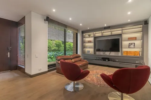 Casa En Arriendo/venta En Santa Barbara Alta. Cod V10896