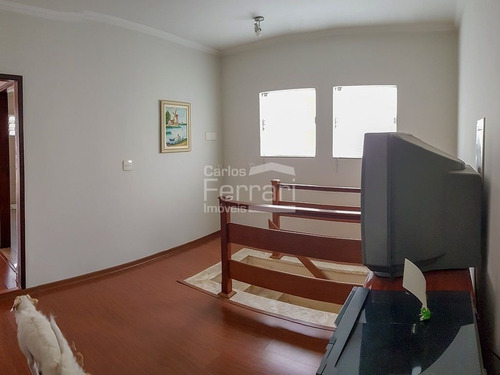 Sobrado Com 4 Dormitórios Sendo 3 Suítes, Quintal Com Churrasqueira, 2 Vagas - Cf29071