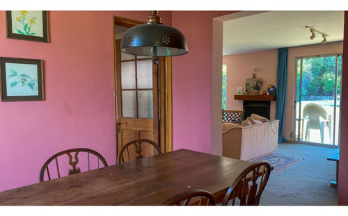 Imagen 3 de 16 de Casa En Venta En Exclusivo Sector Del Barrio San Carlos De A