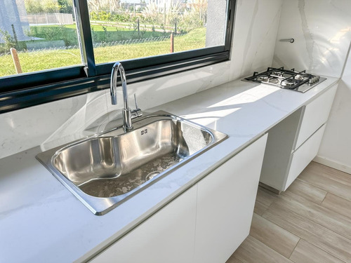 Imagen 13 de 30 de Casa En Venta De 4 Dormitorios, A Estrenar En Barrio Los Ceibos, Puertos Del Lago