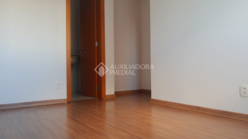 Imagem 2 de 15 de Apartamento - Passo Da Areia - Ref: 199850 - V-199850