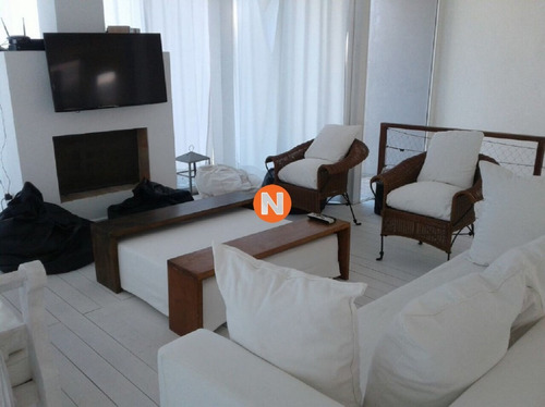 Casa En Venta Y Alquiler, José Ignacio, Jose Ignacio, 4 Dormitorios.- Ref: 207415