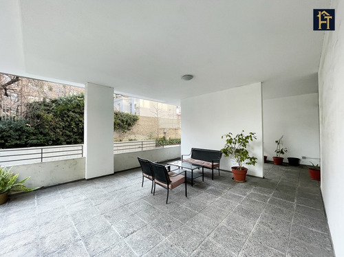 Moderno Depto De 82m2 2d+2b+e+b Pocuro/providencia