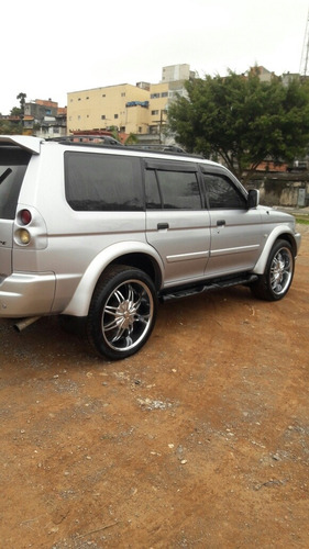 Imagem 4 de 10 de Mitsubishi Pajero Sport 2005 2.8 Hpe 4x4 5p