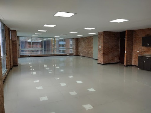 Imagen 1 de 9 de Oficinas En Arriendo Castropol 473-9484