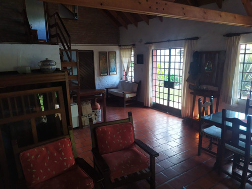 Imagen 14 de 21 de Casa En Venta C/ Cochera En Gonnet A 400mtrs De Cno, Gral. Belgrano