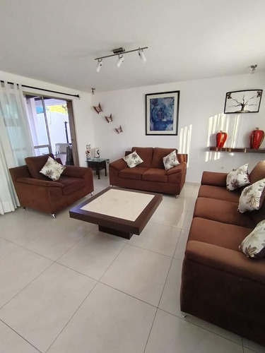 Casa En Renta Lomas De Cocoyoc (anenecuilco)