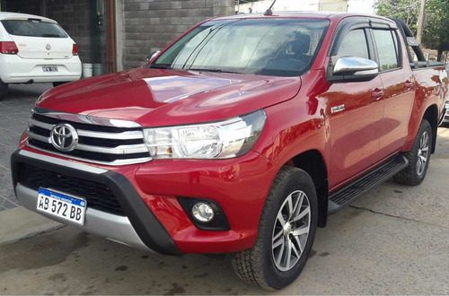 Toyota Hilux 2.8 Cd Srv 177cv 4x2 2017