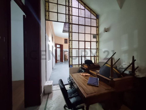 Venta Casa 4 Ambientes Refaccionada En Balvanera