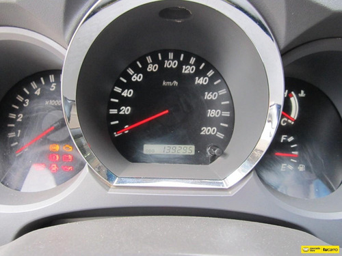 Toyota Fortuner 2011