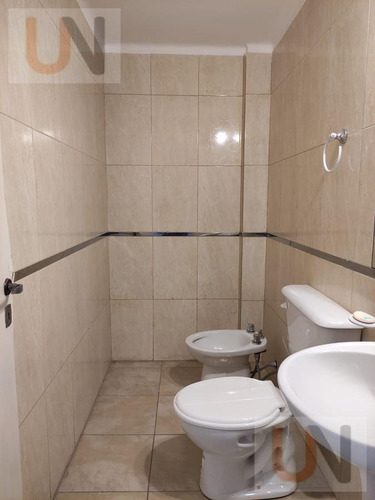 Imagen 6 de 11 de Departamento - Barrio Sur