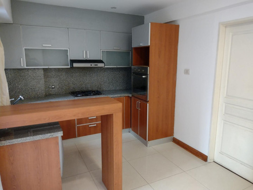 Imagen 25 de 30 de Semipiso De 3 Ambientes, Sum, Piscina, Cochera Impecable