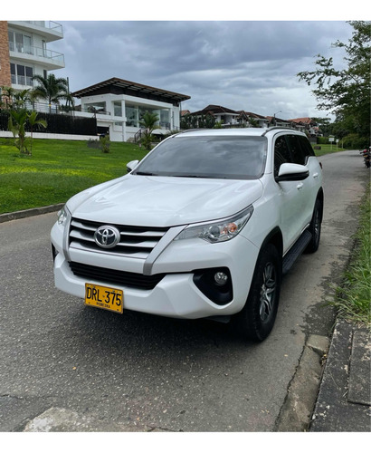 Toyota Fortuner 2.7l