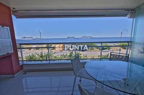 Imagen 1 de 22 de Apartamento Con Vista Al Mar En Alquiler