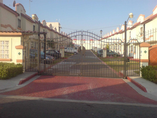 Imagen 2 de 10 de Casa En Tecamac, Villas Del Real! Oportunidad!!!