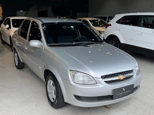 Chevrolet Corsa Classic 1.0 MPFI LS 8V FLEX 4P MANUAL