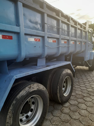 Imagem 6 de 10 de Mb2325 Basculante 6x4