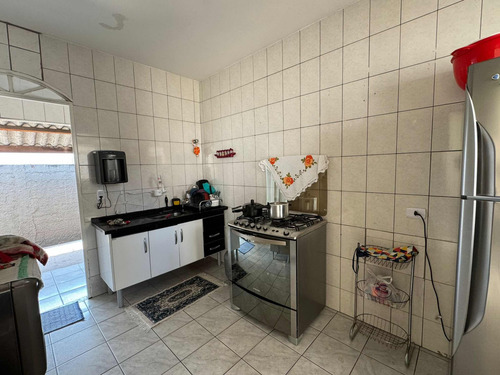 Sobrado Comercial E Residencial A Venda Em Valinhos