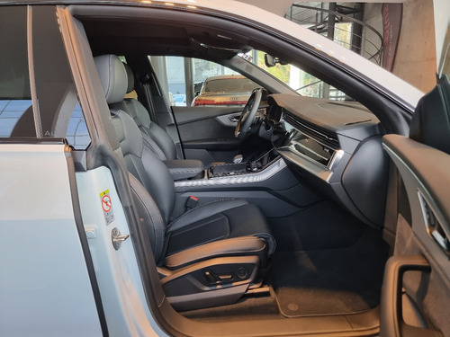 Audi Q8 2024