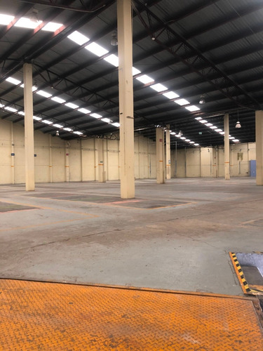 Imagen 6 de 13 de Nave Industrial Disponible En Renta Tlalnepantla 3,900 M2