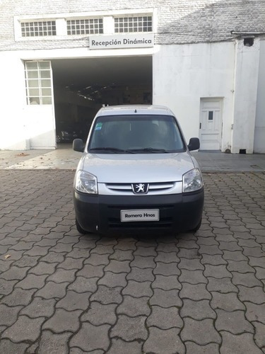 Imagen 3 de 7 de Peugeot Partner Urbana Comfort 1.4 2plc 2016 Romera Tandil