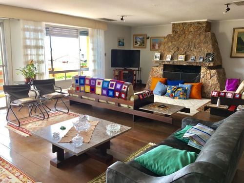 Casa Em Vila Assunção Com 4 Dormitórios - Vz4730