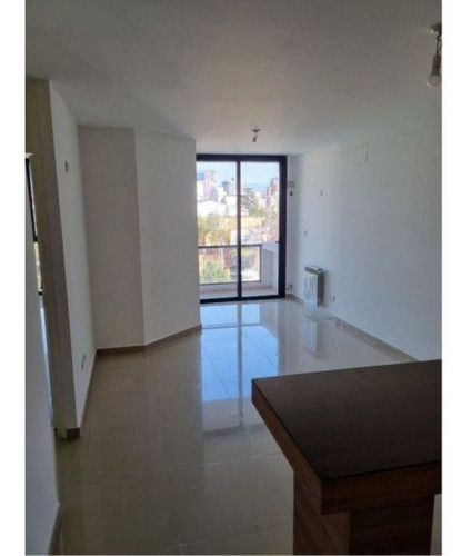 Imagen 4 de 10 de Depto Un Dom Con Cochera En Venta - Villa Carlos Paz