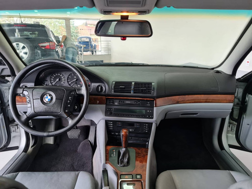Imagem 6 de 15 de Bmw 540i 4.4 Protection Sedan V8 32v Gasolina 4p
