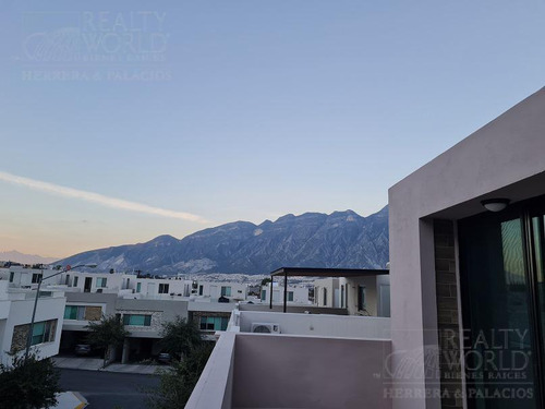 Casa En Renta En Priv Sierra Madre