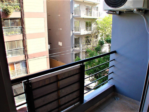 Imagen 7 de 11 de Monoambiente Con Balcon. 504967