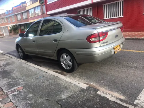 Renault Megane 1.6 Unique