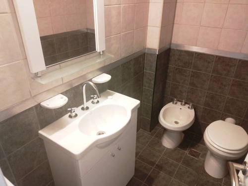 Imagen 15 de 27 de Departamento En Venta 2 Ambientes - Zona Vieja Terminal, Mar Del Plata - A La Calle Y Reciclado