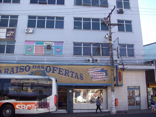Imagem 1 de 1 de Sala - 7021 - 34891240