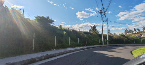 Refugio Natural En Pintag | Terreno De 682 M2 Con Clima Ideal Y Ubicación Estratégica
