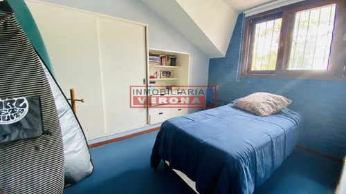 Impecable Chalet En El Corazón De Las Paradas- Ref: 6800