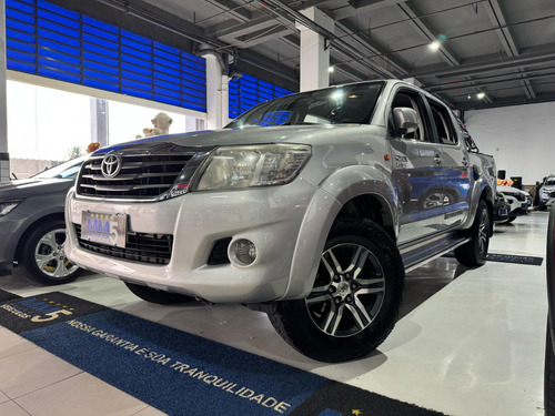 Toyota Hilux 2.7 SR 4X2 CD 16V FLEX 4P AUTOMÁTICO