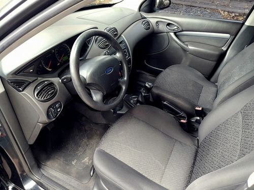Ford Focus 2.0 Edge Mp3 2008