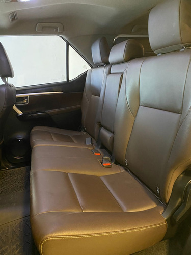 Toyota SW4 2.8 Srx 177cv 4x4 7as At