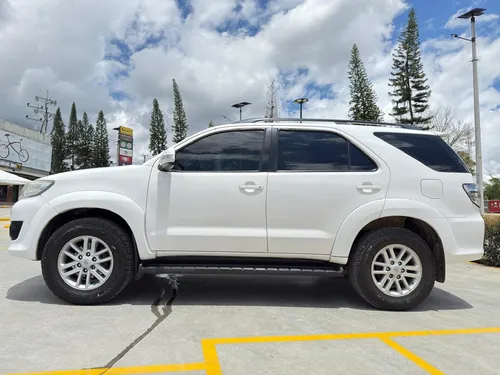 Toyota Fortuner 2.7l